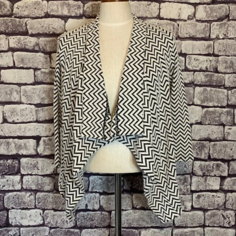 Blooms In The City Waterfall Cardigan Size Small